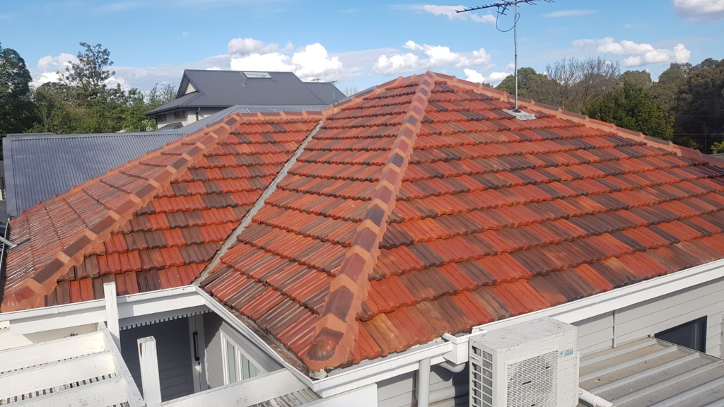 Local roofing contractors in Glen Iris